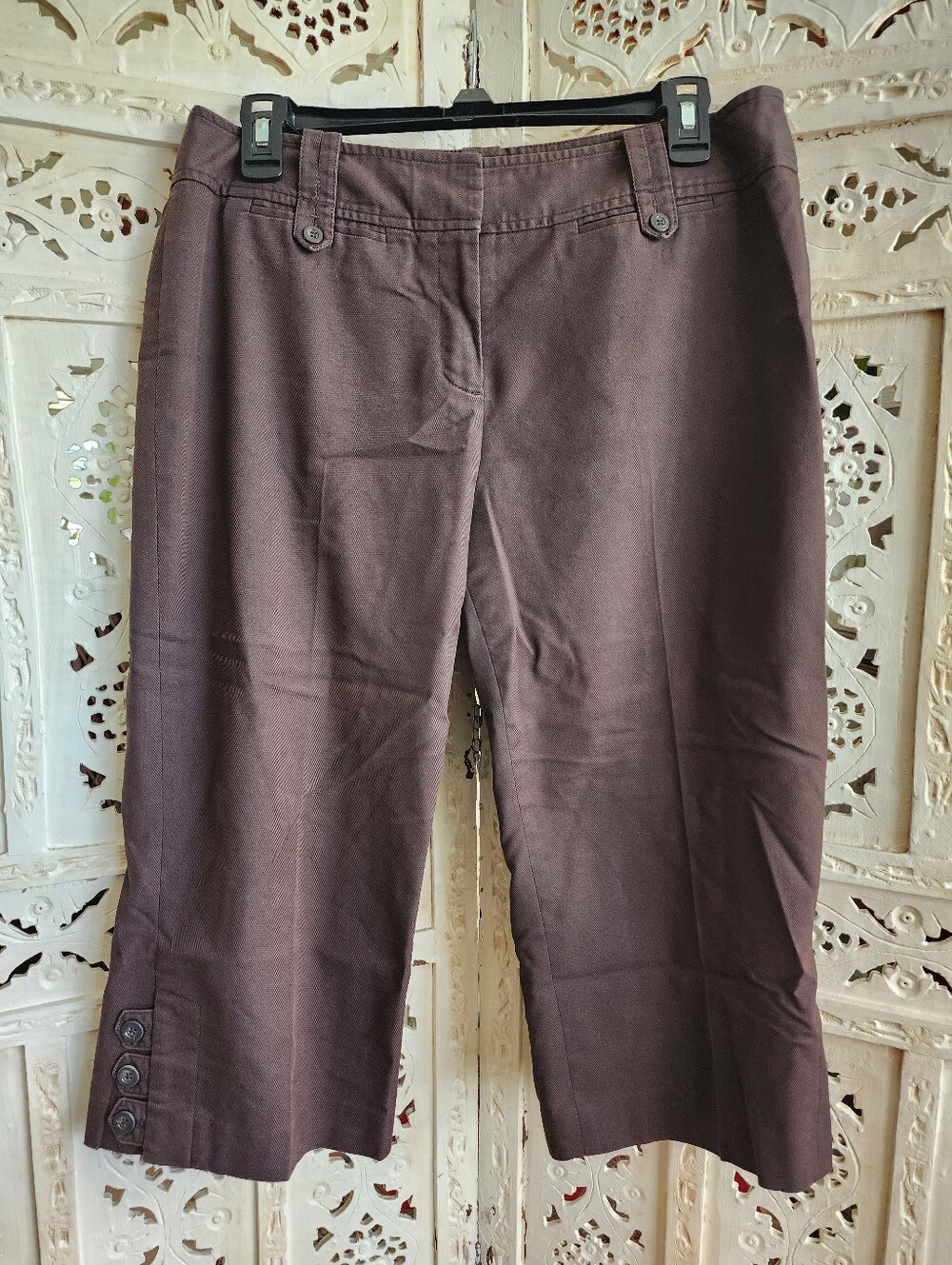 Ann Taylor Brown Capris- Womens Size 8